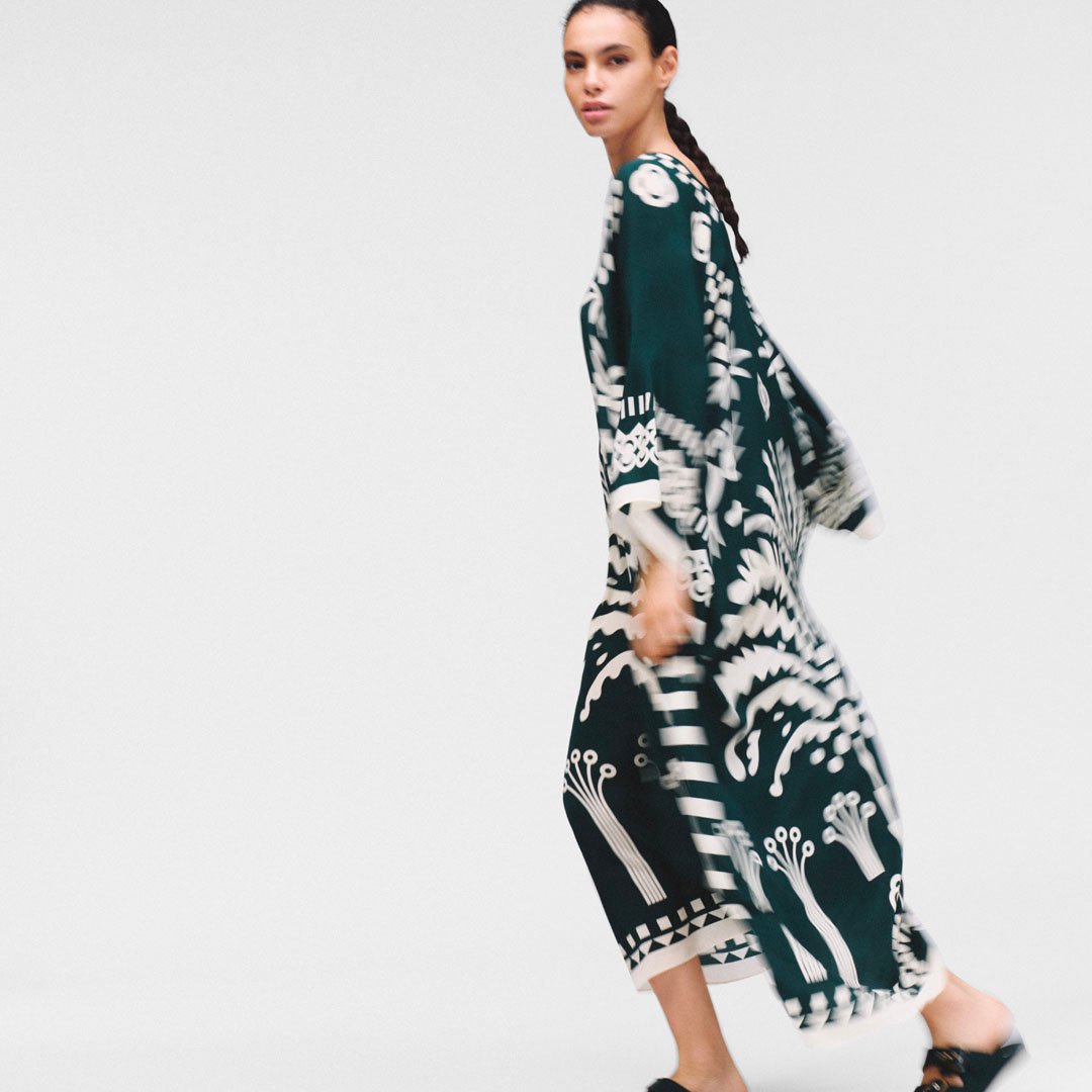 Los vestidos & caftanes